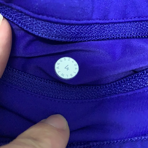 Lululemon Speed Shorts |sz 4 tall 4” inseam - Picture 3 of 8